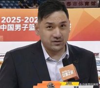 摩尔和威尔逊的双外援组合瞬间盘活了全队的进