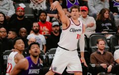 内线的大闸伊维察·祖巴茨也被送走了