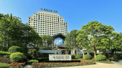 毗邻甘竹山公园、香雪公园等自然景观