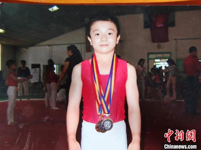 父母与启蒙教练眼中的刘洋：用天赋与坚持铸就