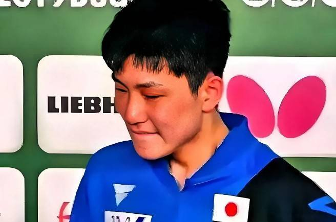 张本智和祭祖遭拒引身份撕裂争议