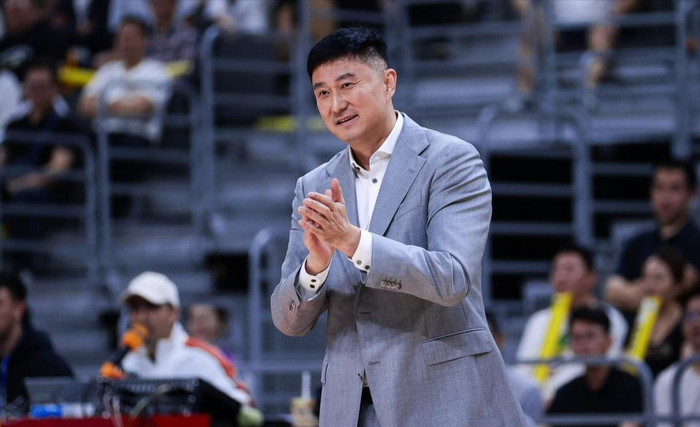广东男篮主场迎战北京男篮，G2战况激烈晋级悬念